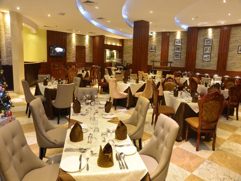 Golden Tulip Essential Lagos Airport Hotel Bagian luar foto